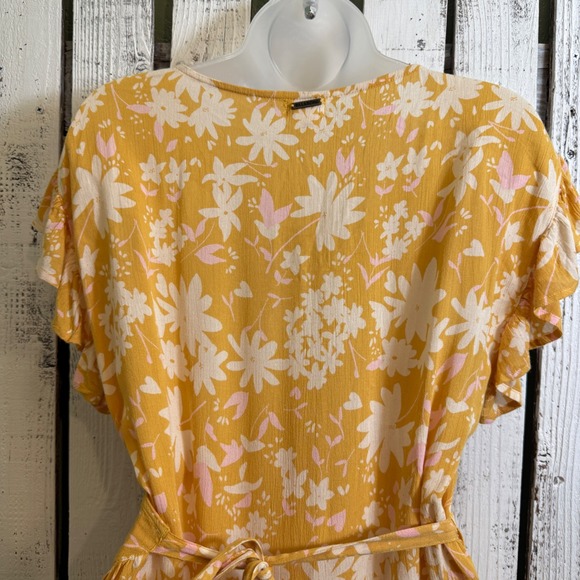 Billabong Floral Print Wrap Dress Yellow Ruffle Womens Medium Fairy Cottage Boho - Picture 10 of 16
